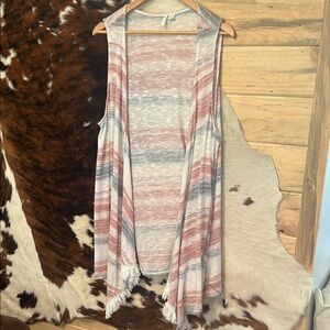 Est 1946 Striped Sleeveless Shrug with Fringe Size 18/20